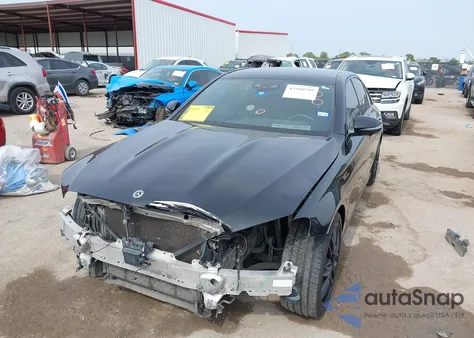 2022 Mercedes-Benz E 350 from USA, damaged, VIN W1KZF8DB7NB034437